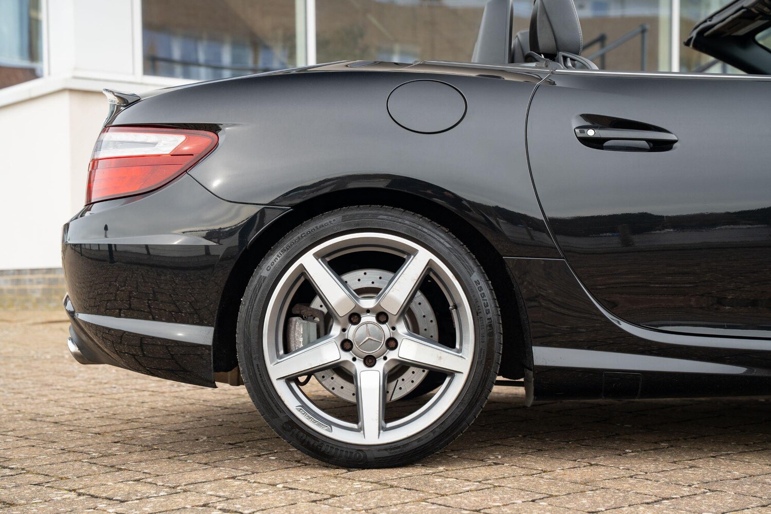 Used Mercedes-Benz SLK 2012 for sale - 77904323: Photo 16