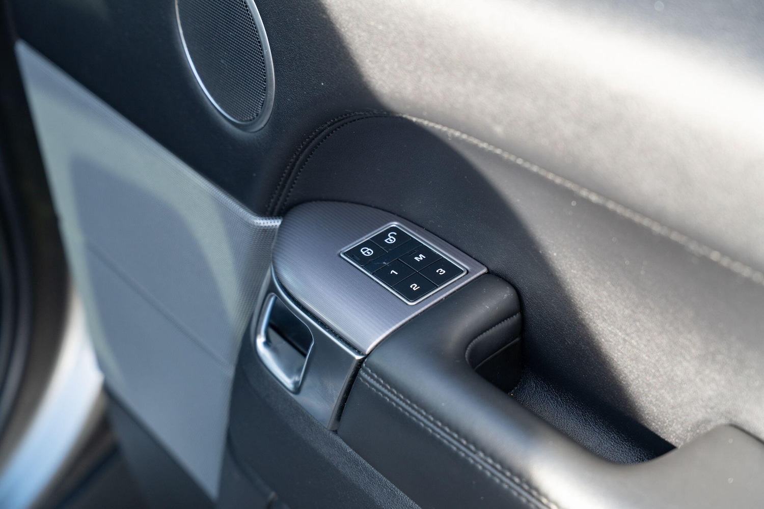 Used Land Rover Range Rover Sport for sale - 77935527: Photo 11