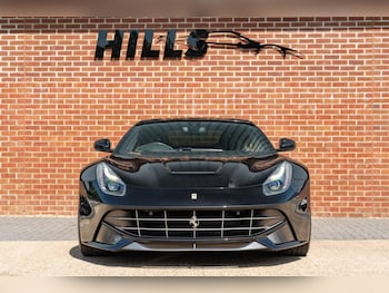 Used Ferrari F12 Berlinetta 2015 for sale - 79445773: Photo