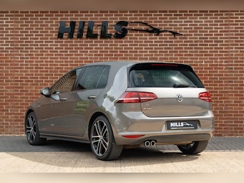 Used Volkswagen Golf 2015 for sale - 78763901: Photo