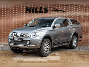 Used Mitsubishi L200 2015 for sale - 79551508: Photo