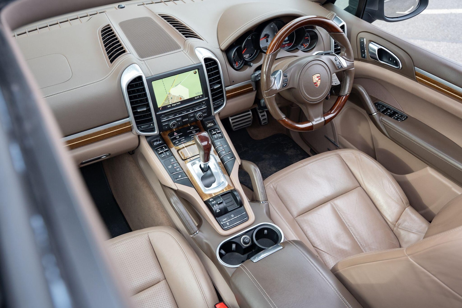 Used Porsche Cayenne for sale - 77729113: Photo 15