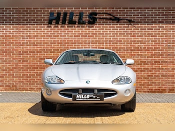 Used Jaguar XK8 2003 for sale - 78847261: Photo