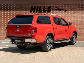 Used Nissan Navara 2017 for sale - 78703331: Photo