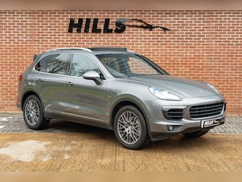 Used Porsche Cayenne 2016 for sale - 78103578: Photo