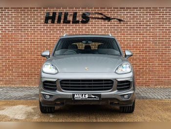 Used Porsche Cayenne 2016 for sale - 78103578: Photo