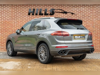 Used Porsche Cayenne 2016 for sale - 78103578: Photo