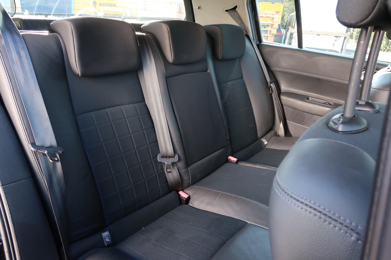 Used Renault Megane 2005 for sale - 77764191: Photo 11