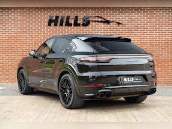 Used Porsche Cayenne 2023 for sale - 77729118: Photo