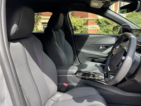 Used Peugeot E-208 2025 for sale - 75773620: Photo 20