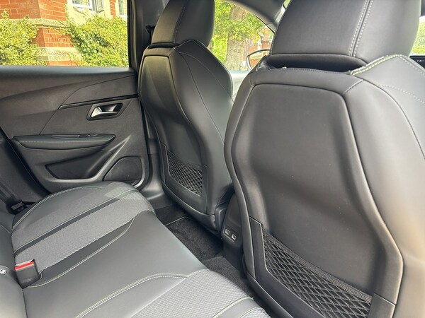Used Peugeot E-208 2025 for sale - 75773620: Photo 24