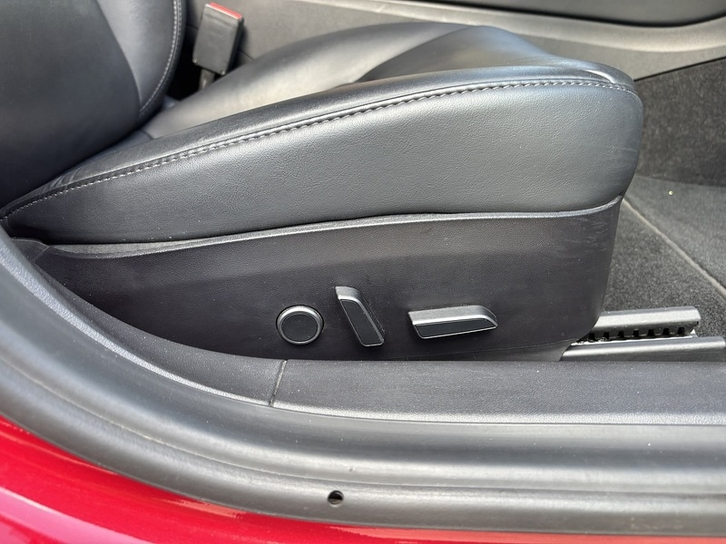 Used Tesla Model 3 2020 for sale - 76210995: Photo 28