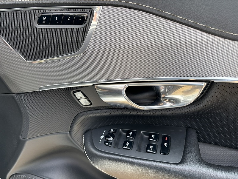 Used Volvo XC90 2018 for sale - 76357086: Photo 25