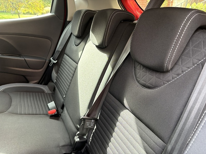 Used Renault Clio 2016 for sale - 76364453: Photo 17
