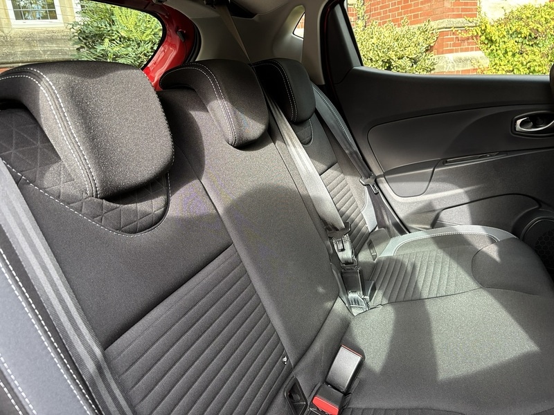 Used Renault Clio 2016 for sale - 76364453: Photo 23
