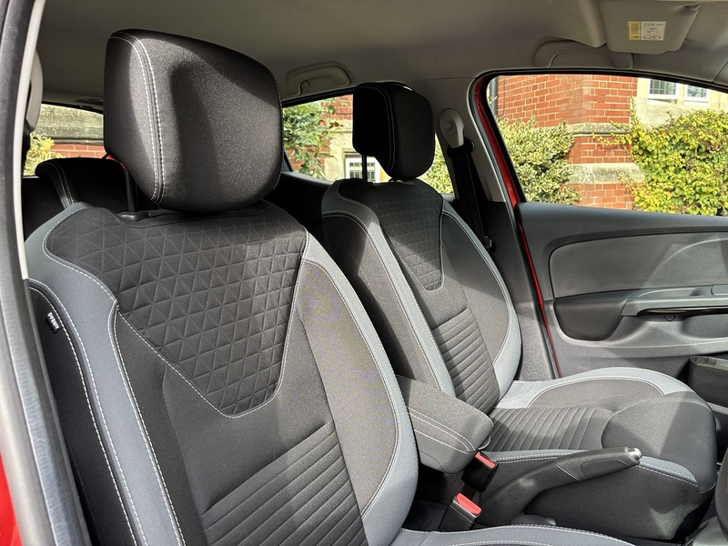 Used Renault Clio 2016 for sale - 76364453: Photo 24