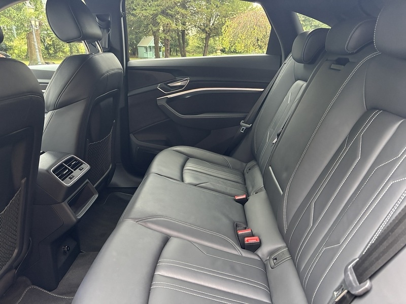 Used Audi Q8 2023 for sale - 76357088: Photo 13