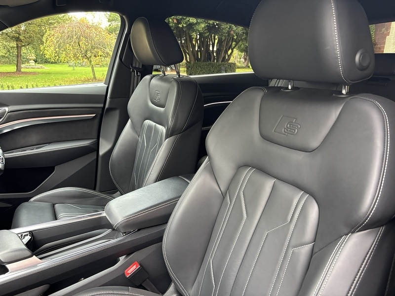 Used Audi Q8 2023 for sale - 76357088: Photo 15