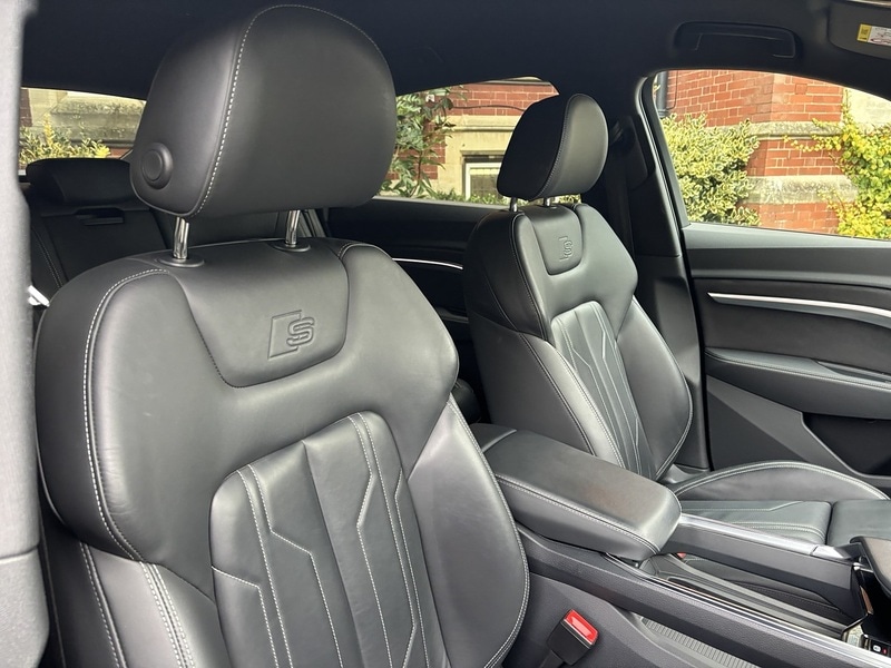 Used Audi Q8 2023 for sale - 76357088: Photo 22