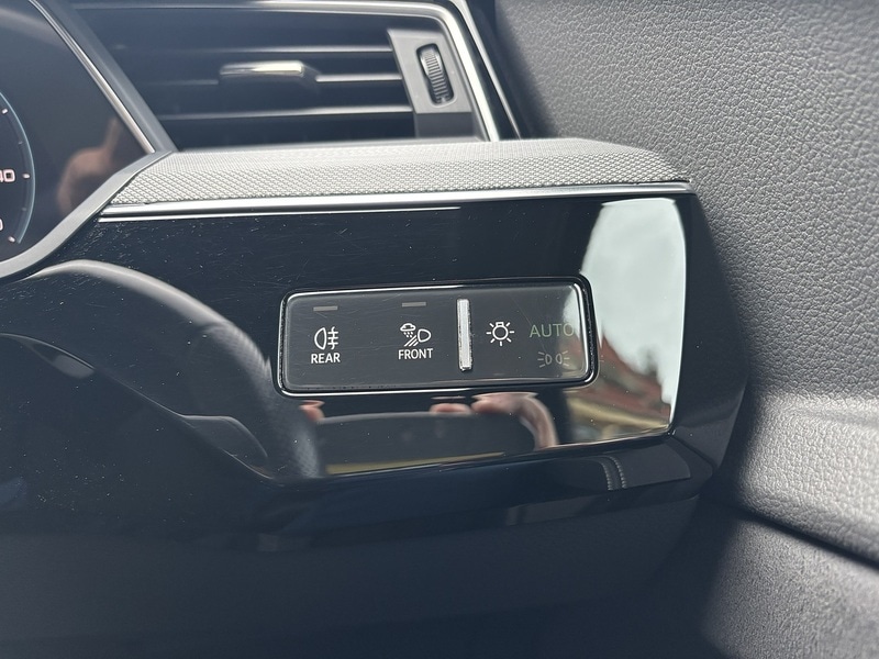 Used Audi Q8 2023 for sale - 76357088: Photo 25