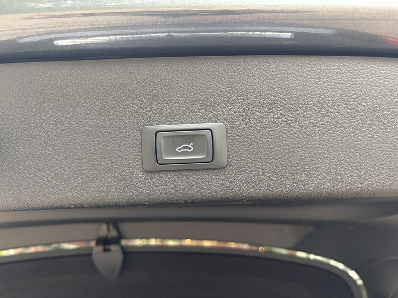 Used Audi Q8 2023 for sale - 76357088: Photo 38