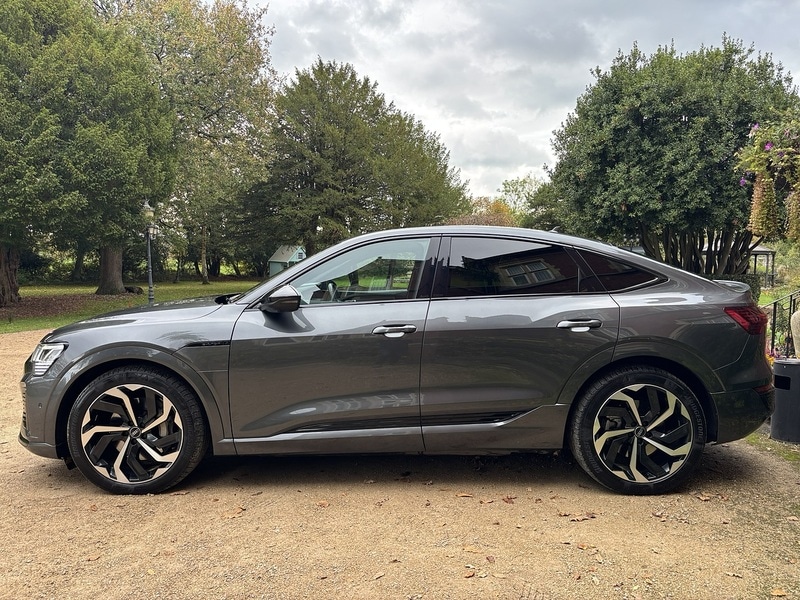 Used Audi Q8 2023 for sale - 76357088: Photo 5