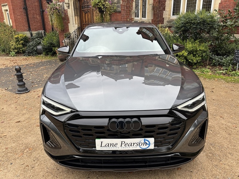 Used Audi Q8 2023 for sale - 76357088: Photo 9