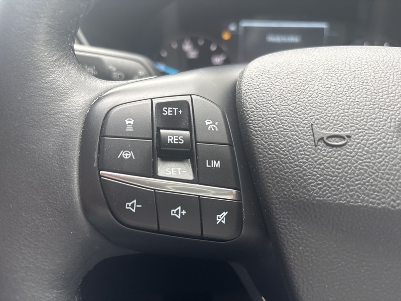 Used Ford Kuga 2021 for sale - 76232392: Photo 26