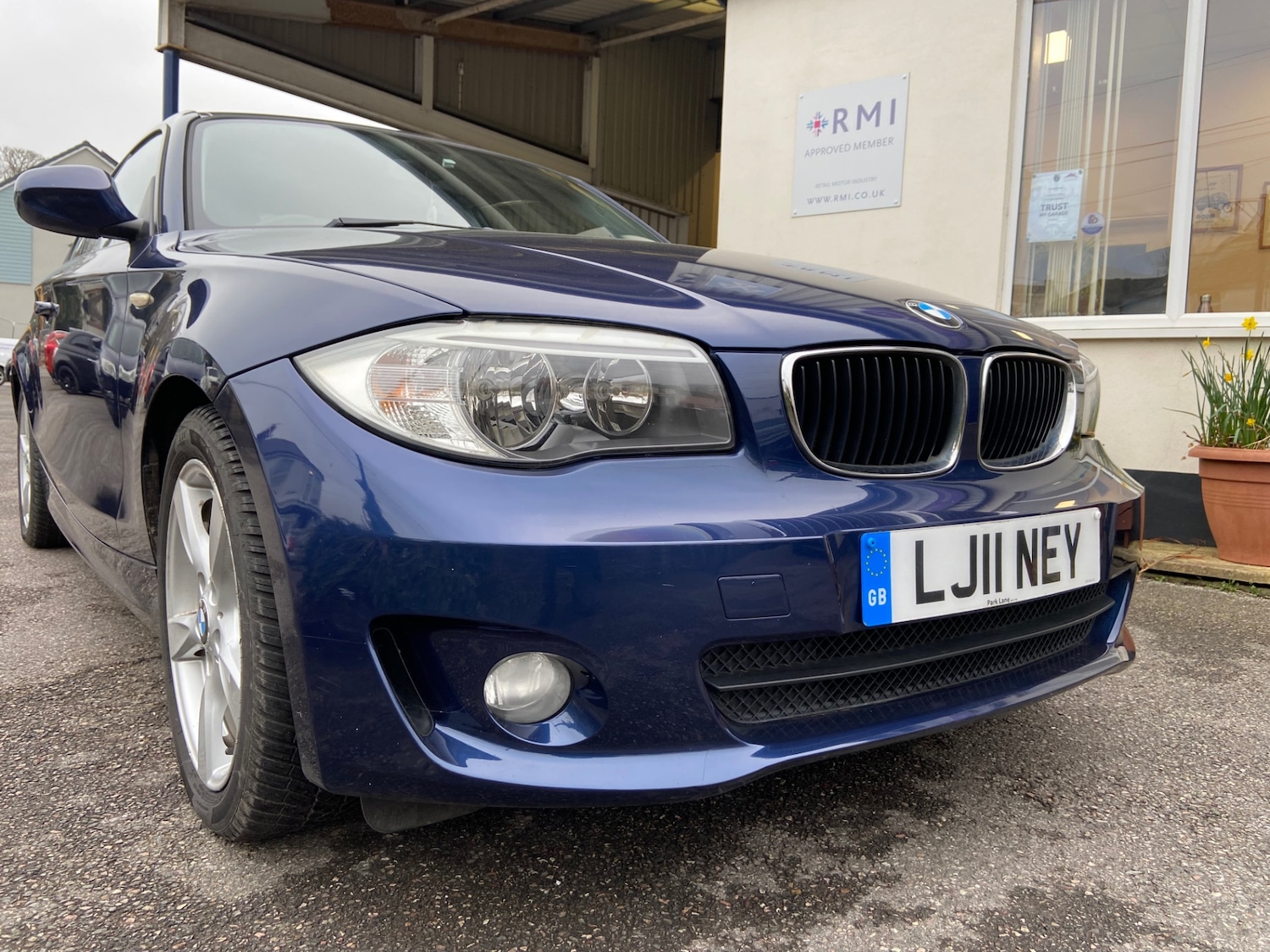 Used BMW 1 Series 2011 for sale - 77810689: Photo 2