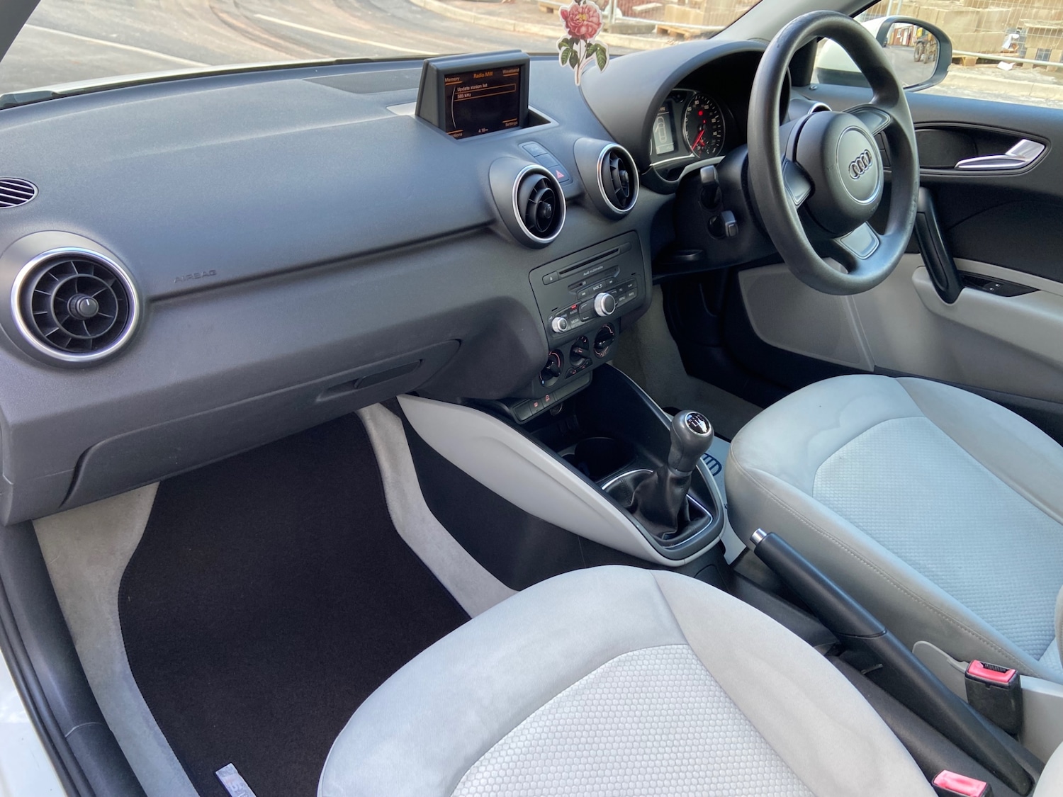 Used Audi A1 2011 for sale - 77843049: Photo 5