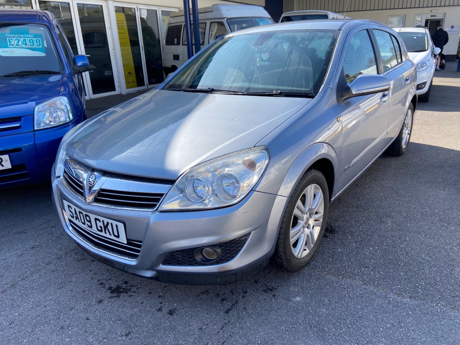 Vehicle 1