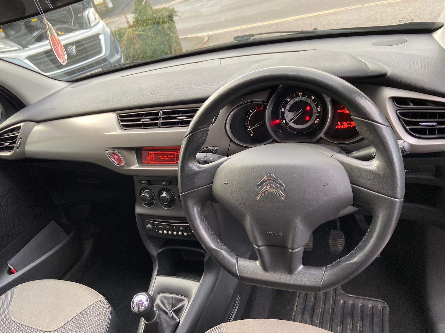 Used Citroen C3 2013 for sale - 77129843: Photo 5