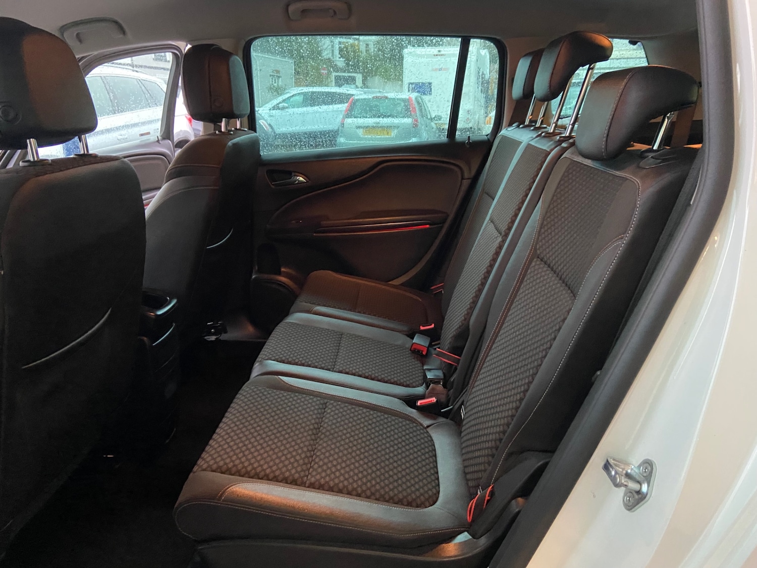 Used Vauxhall Zafira 2016 for sale - 77310662: Photo 10