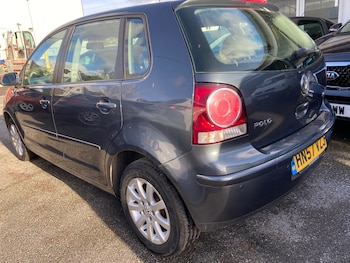 Used Volkswagen Polo 2008 for sale - 77500687: Photo