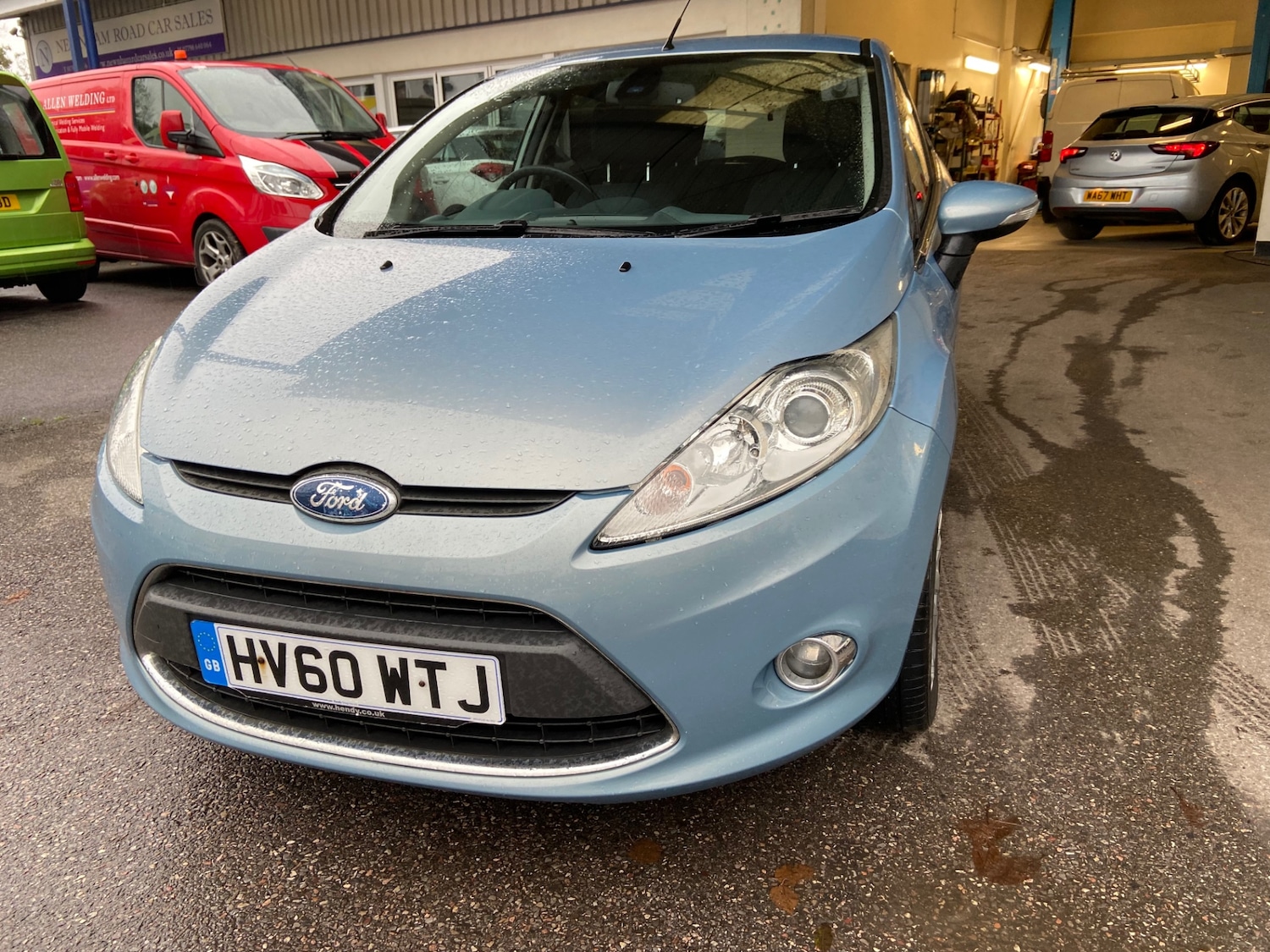 Used Ford Fiesta 2010 for sale - 76358276: Photo 2