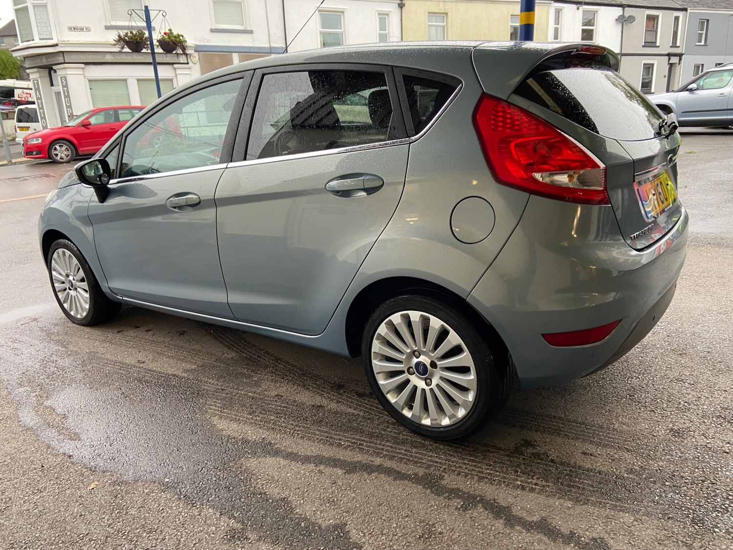 Used Ford Fiesta 2010 for sale - 76358276: Photo 4