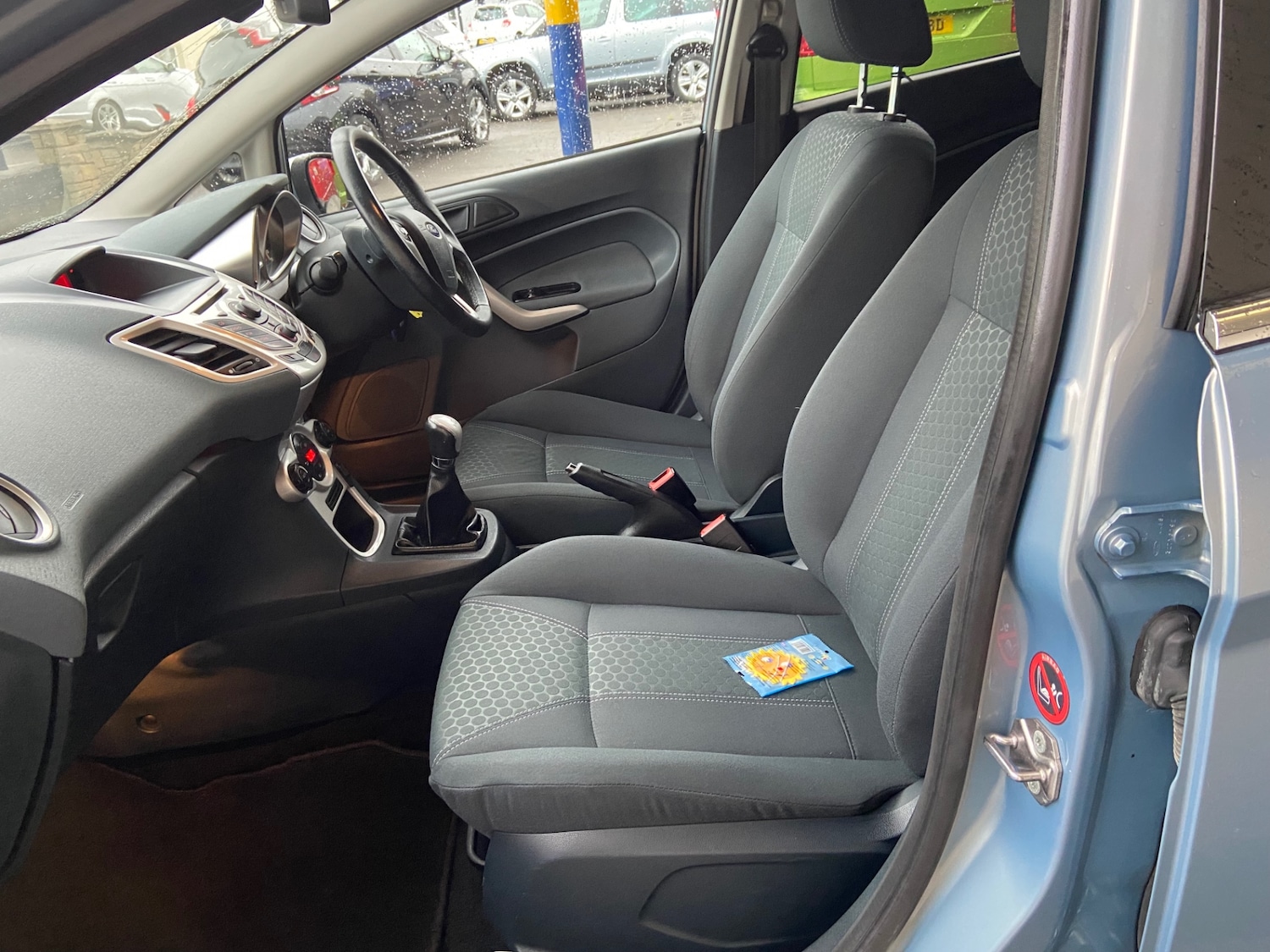 Used Ford Fiesta 2010 for sale - 76358276: Photo 6