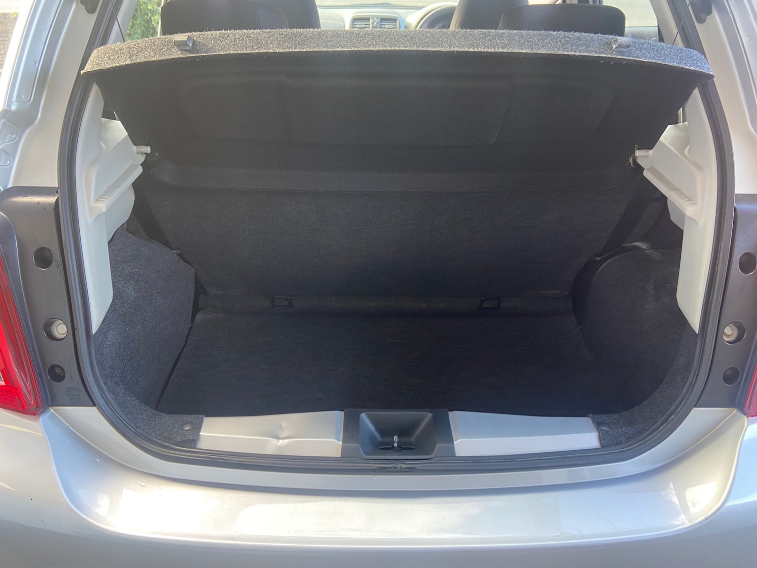 Used Nissan Micra 2013 for sale - 76302956: Photo 8