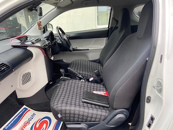 Used Toyota IQ 2011 for sale - 78432029: Photo