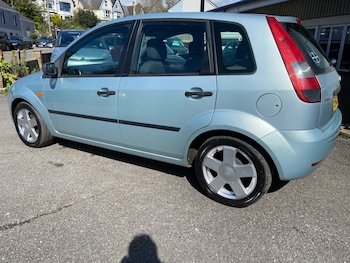 Used Ford Fiesta 2003 for sale - 78247539: Photo