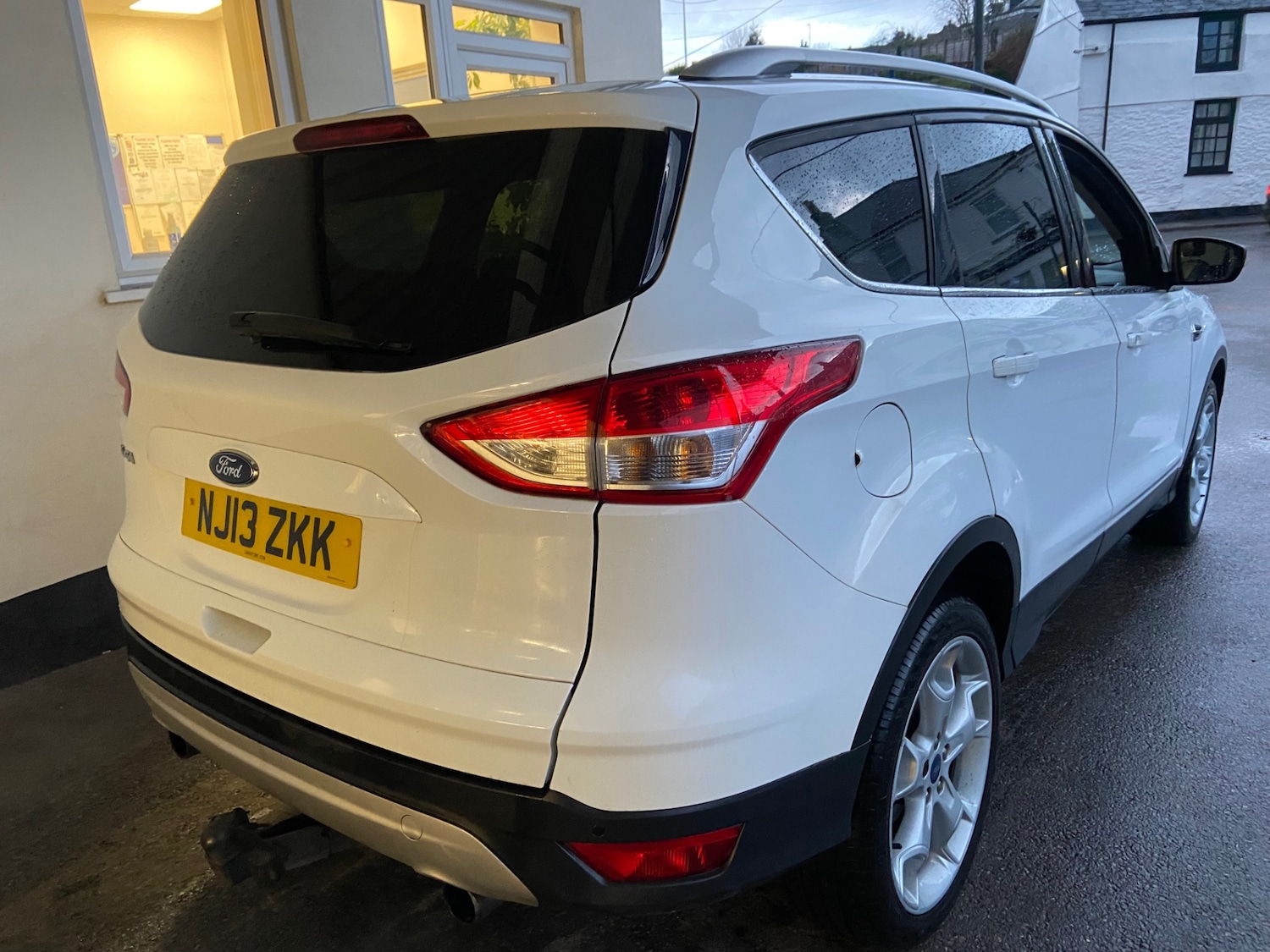 Used Ford Kuga 2013 for sale - 77249324: Photo 5