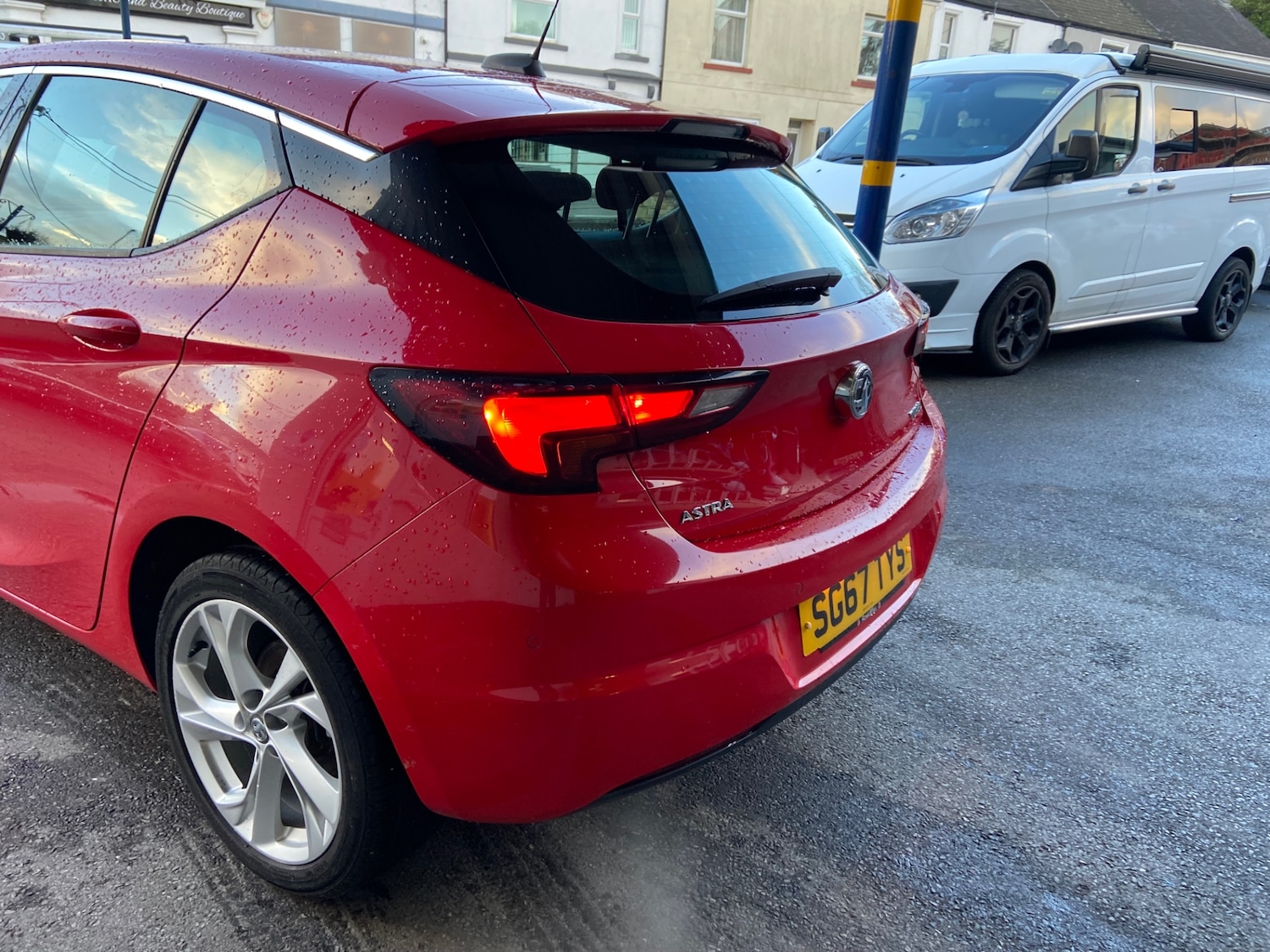 Used Vauxhall Astra 2017 for sale - 76879615: Photo 4