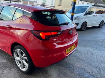 Used Vauxhall Astra 2017 for sale - 76879615: Photo