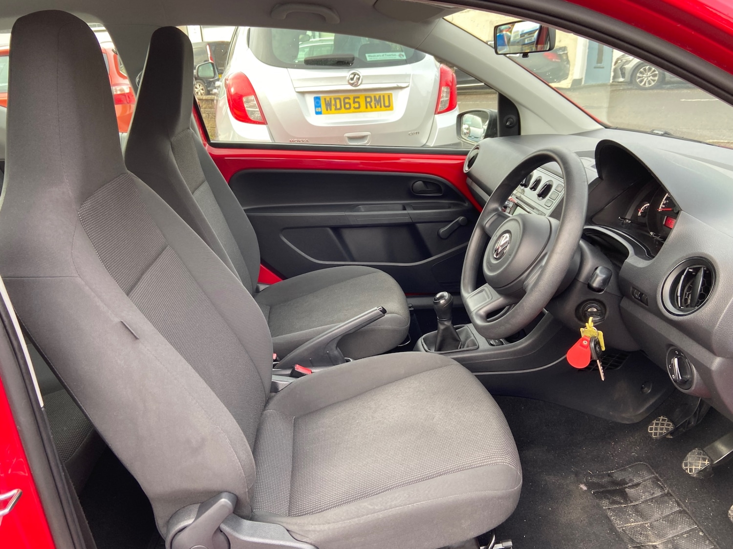 Used Volkswagen up! 2014 for sale - 76541556: Photo 8