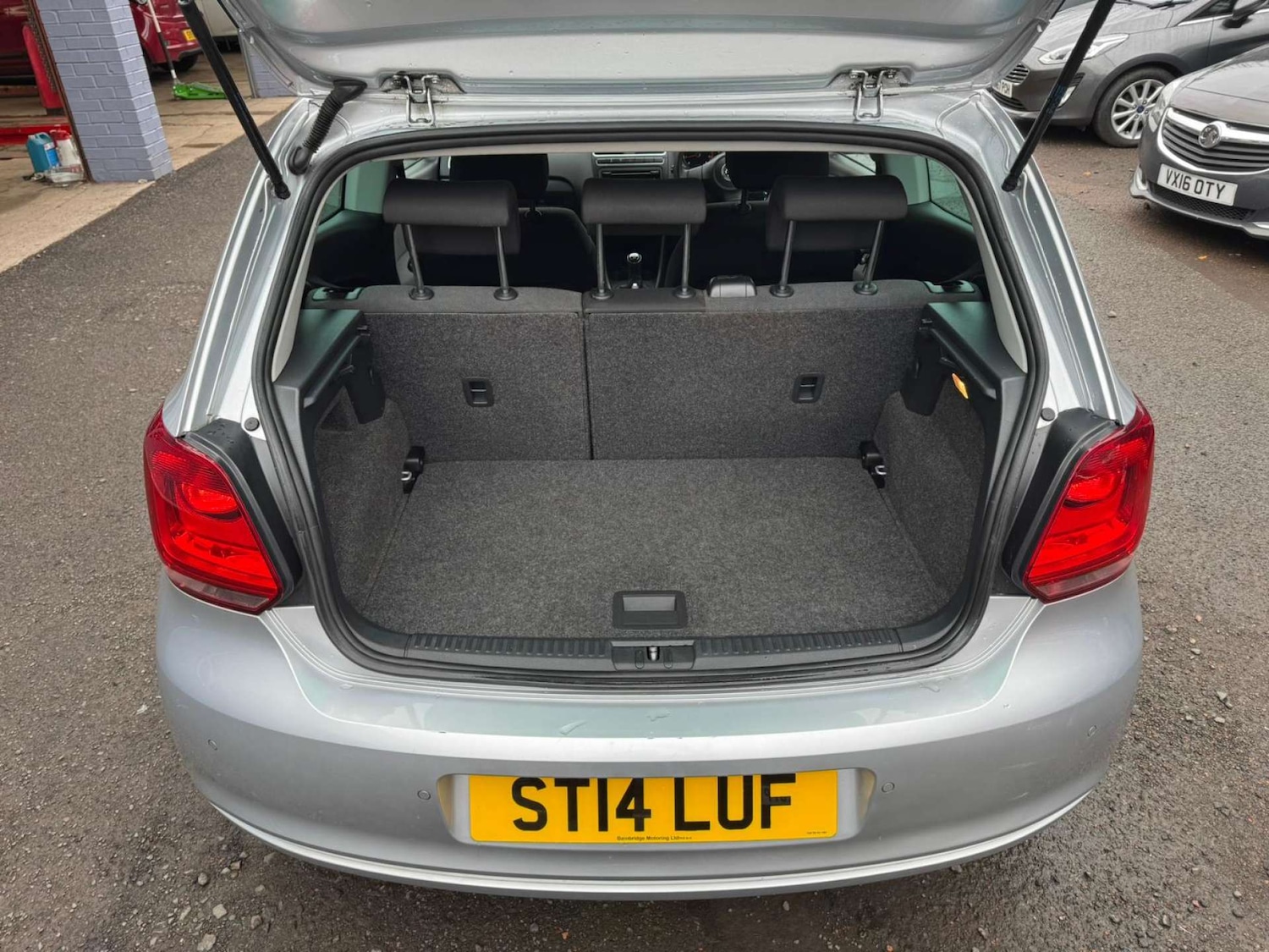 Used Volkswagen Polo 2014 for sale - 76099810: Photo 17