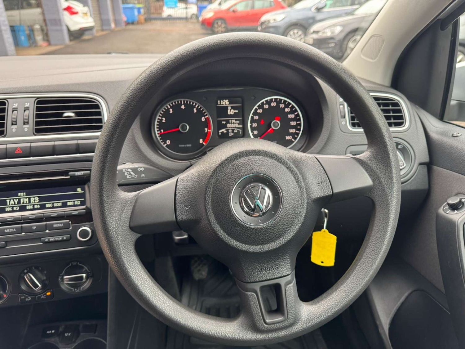 Used Volkswagen Polo 2014 for sale - 76099810: Photo 25