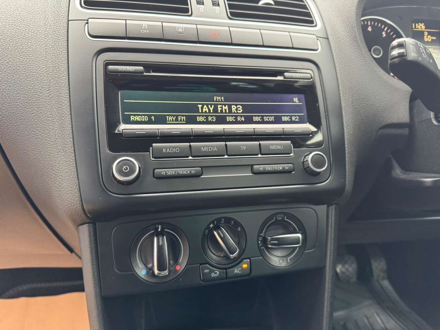 Used Volkswagen Polo 2014 for sale - 76099810: Photo 26