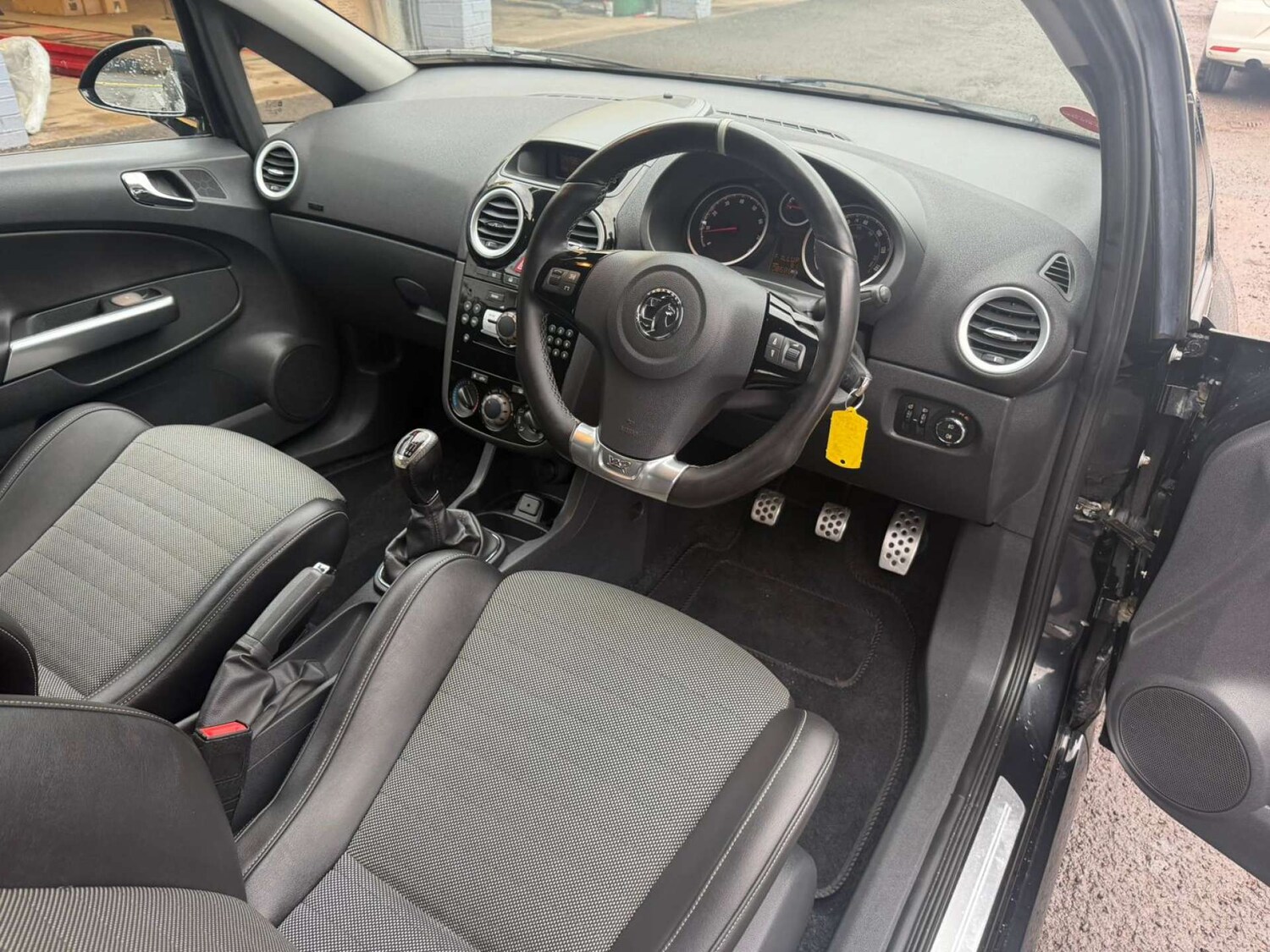 Used Vauxhall Corsa 2012 for sale - 77490195: Photo 13