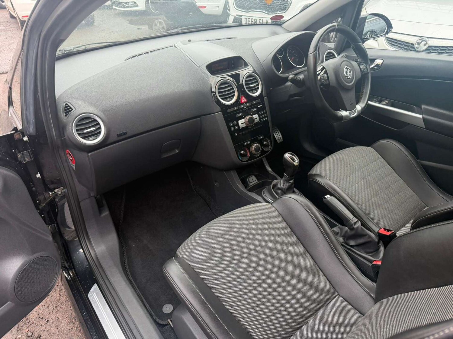 Used Vauxhall Corsa 2012 for sale - 77490195: Photo 20