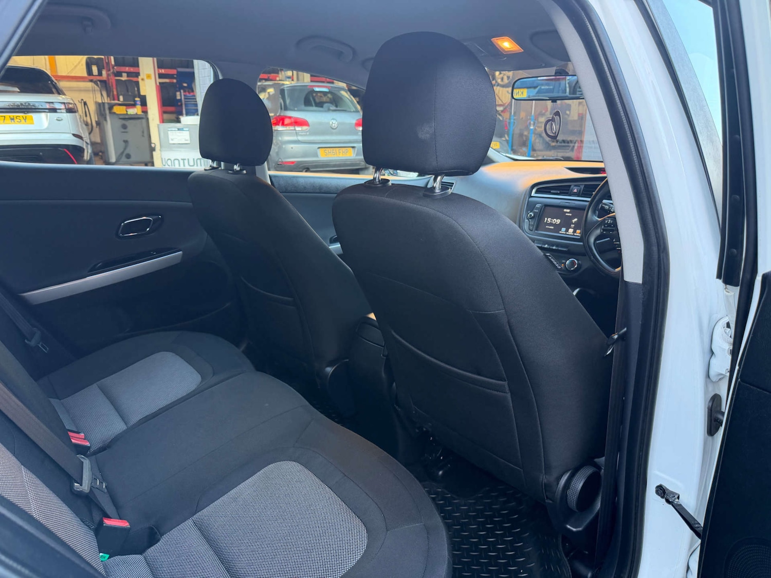 Used Kia Ceed 2017 for sale - 76606066: Photo 24